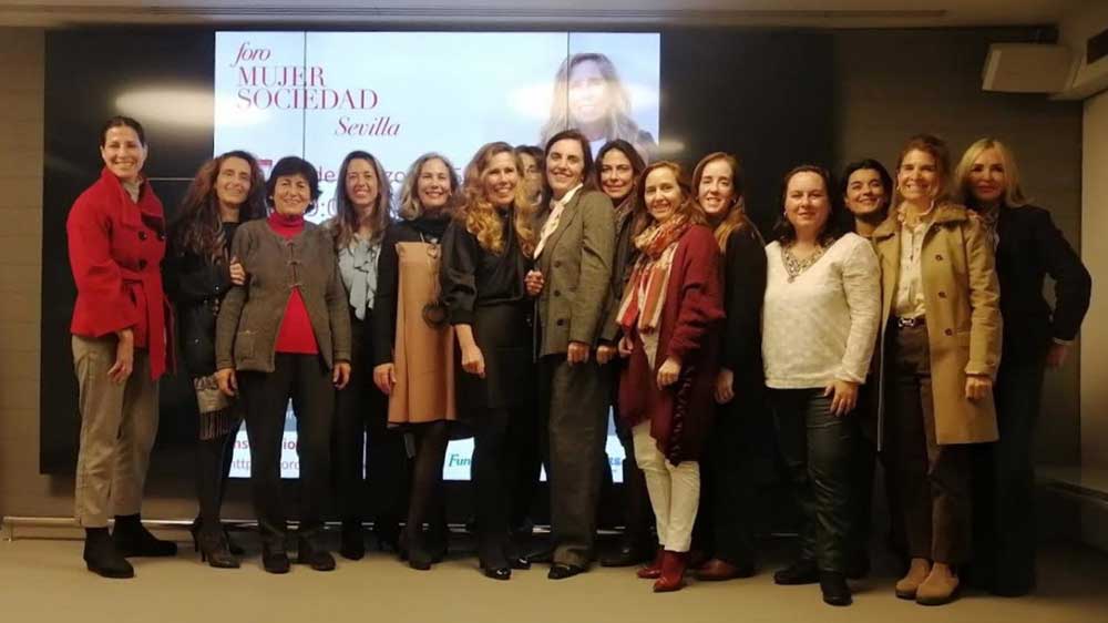 Charla coloquio en el Foro Mujer Sociedad de Sevilla. - Foro Mujer Sociedad