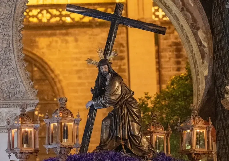 Hermandad del Cristo de la Corona