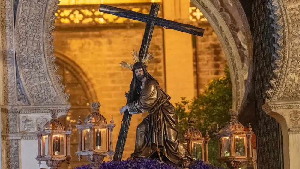 Hermandad del Cristo de la Corona