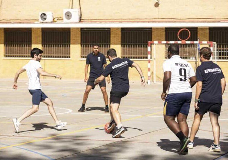 'Métele un gol al hambre' 2024. - Seminario Metropolitano de Sevilla