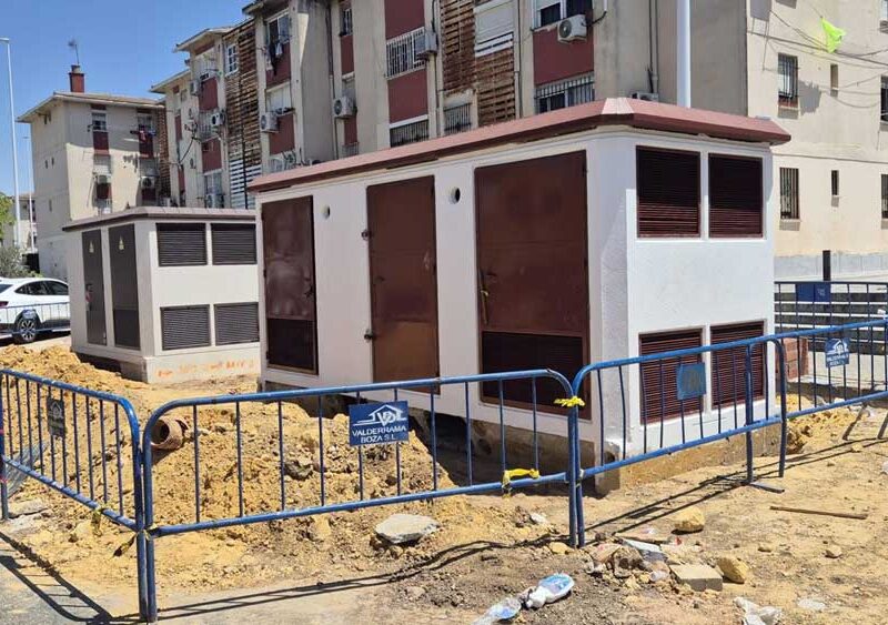 Endesa instala en el Polígono Sur un centro de transformación. - Endesa