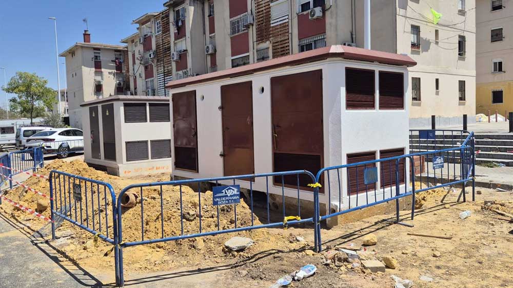Endesa instala en el Polígono Sur un centro de transformación. - Endesa