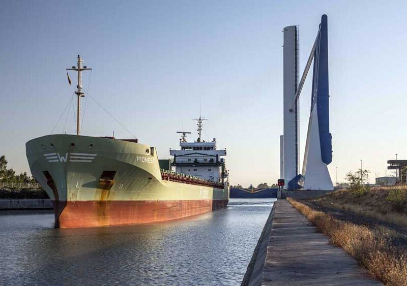 Esclusa del Puerto de Sevilla. - Puerto de Sevilla