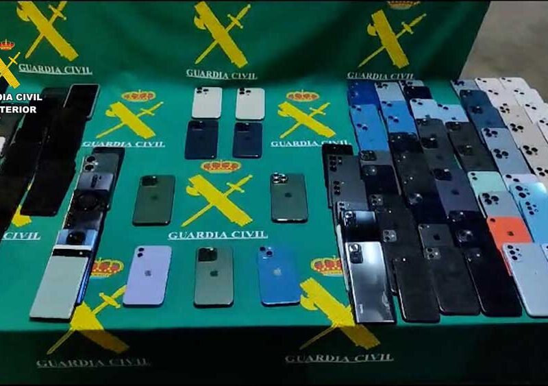 Teléfonos interceptados por la Guardia Civil. - Guardia Civil