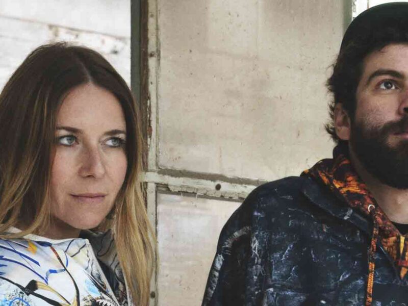 La cantaora flamenca Rocío Márquez y el productor de música Bronquio. - TEATRO DE LA MAESTRANZA