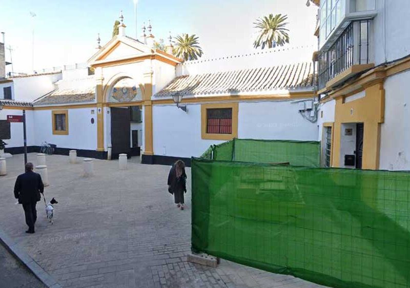 Calle Dueñas. - Google Maps