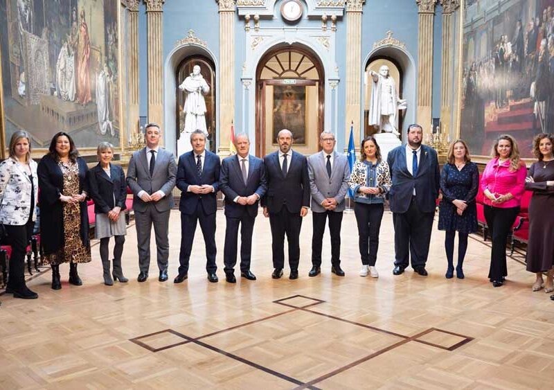Javier Fernández en la presentación del 'Estudio sobre la Percepción de los Avances en la España Rural' - Diputación de Sevilla