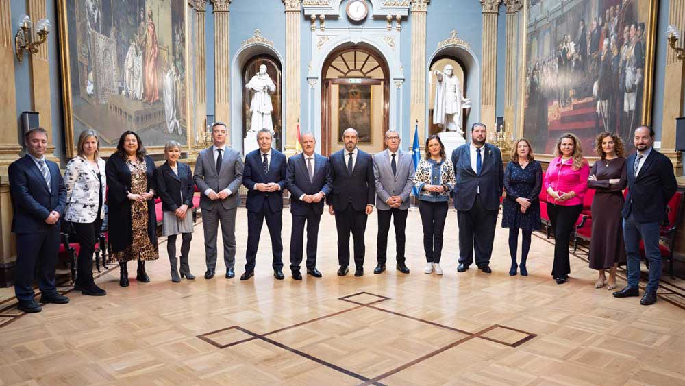 Javier Fernández en la presentación del 'Estudio sobre la Percepción de los Avances en la España Rural' - Diputación de Sevilla