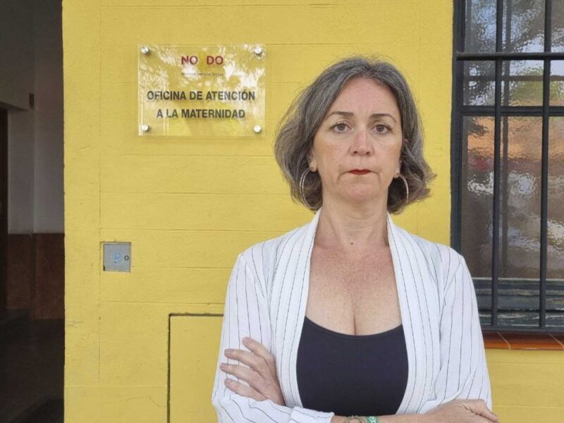 La parlamentaria de Adelante Andalucía, Begoña Iza, critica la "oficina antiabortoLa parlamentaria de Adelante Andalucía, Begoña Iza, critica la «oficina antiaborto» del Ayuntamiento de Sevilla del Ayuntamiento de Sevilla.- Adelante Andalucía