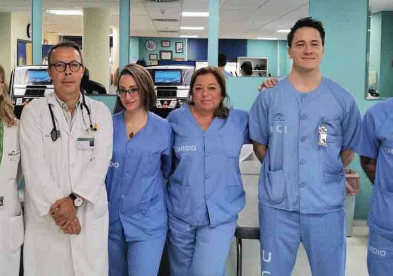 Neumólogos y cardiólogos del hospital de Valme. - Hospital de Valme