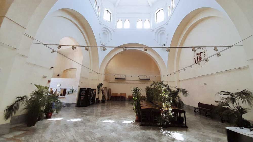 Imagen del interior del pabellón de Uruguay - Universidad de Sevilla