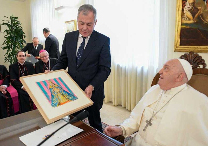El alcalde de Sevilla junto al Papa Francisco. - Ayuntamiento de Sevilla