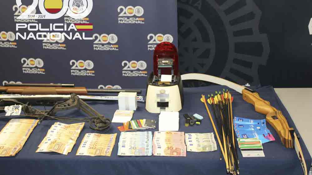 Material y dinero incautado por la Policía Nacional, - Policía Nacional
