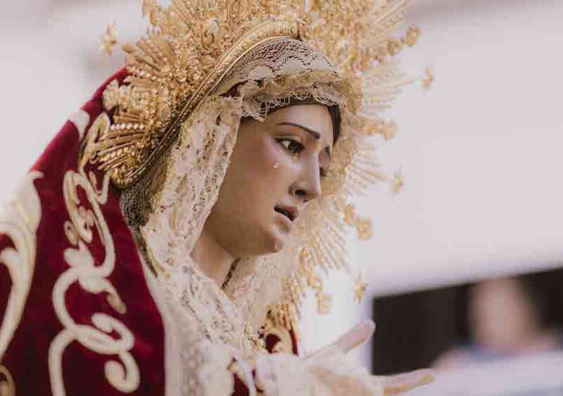 Virgen de los Desamparados. - David Domínguez / Hermandad de los Desamparados