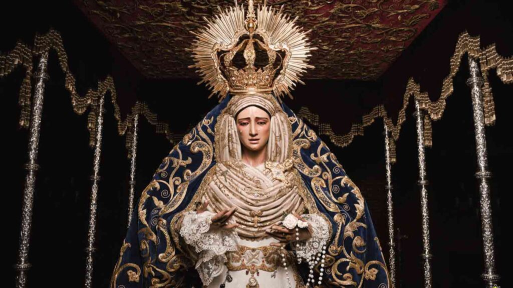La Virgen de los Desamparados de Parque Alcosa.- Hermandad de Nuestra Señora de los Desamparados
