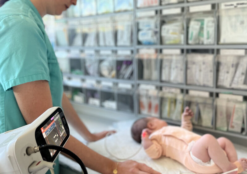Enfermera del Hospital Materno-Infantil. - Quirón Salud