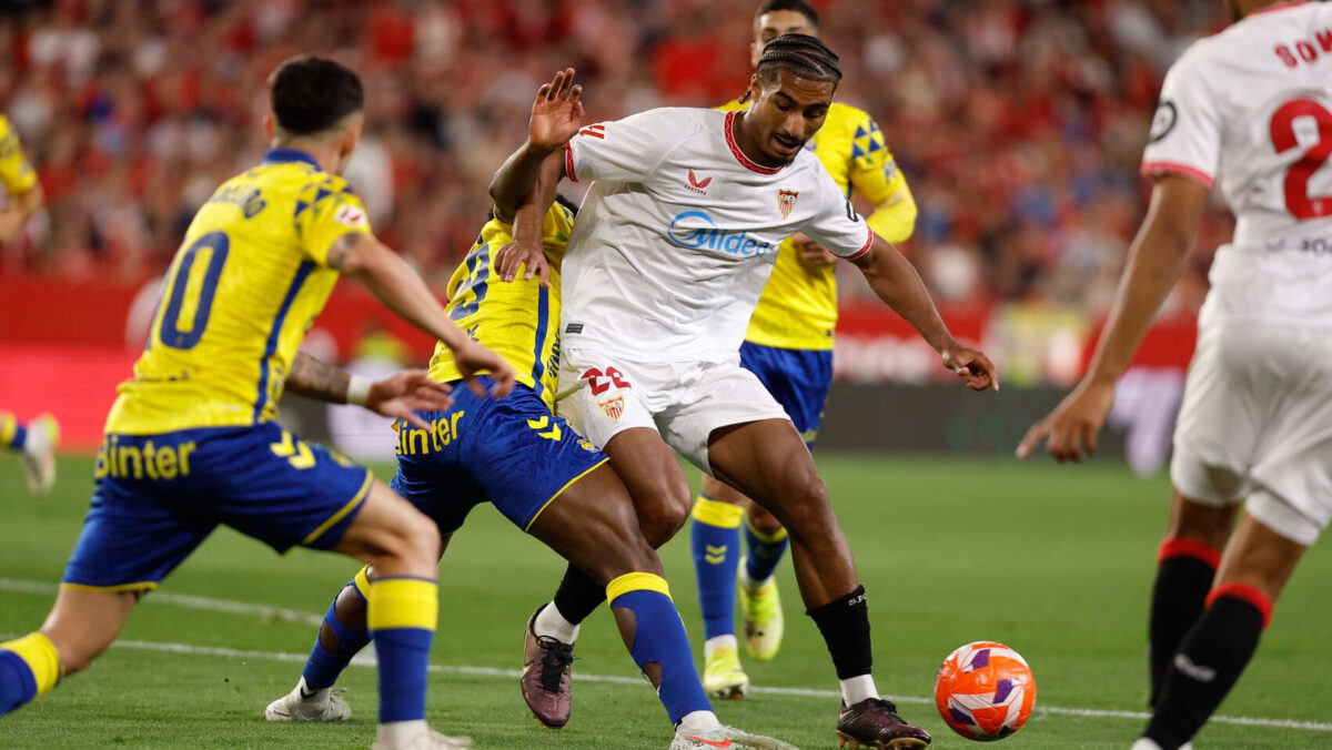 alineación indebida Sevilla