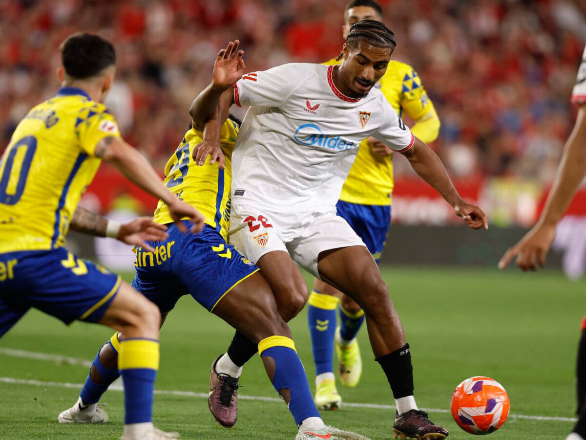 alineación indebida Sevilla