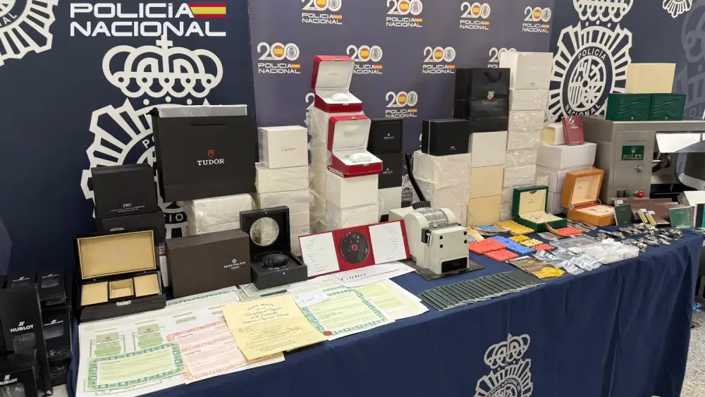 La policía desarticula falsificaciones de relojes de lujo