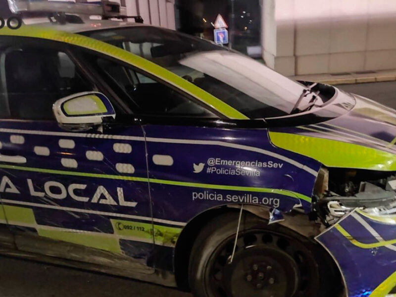 policía coche robado