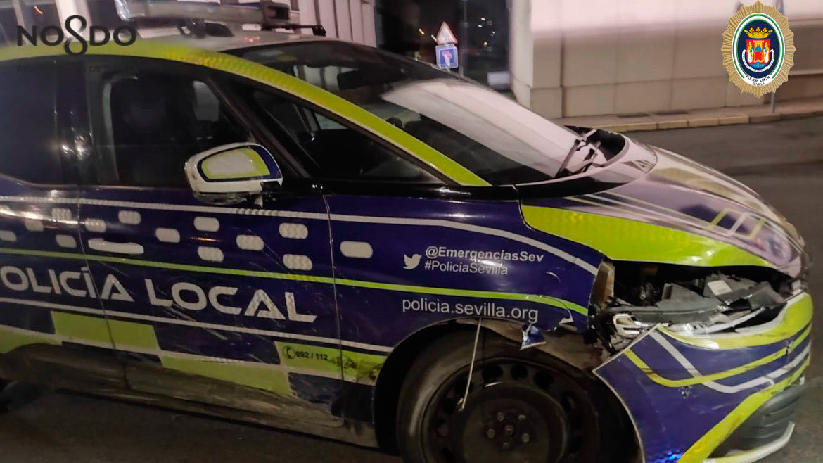 policía coche robado