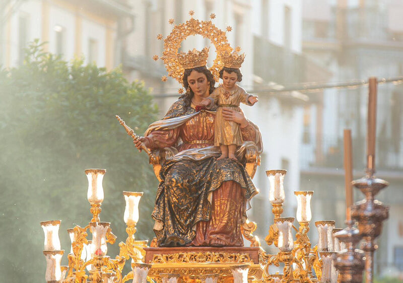 María Auxiliadora de Triana. - Hermandad de María Auxiliadora de Triana