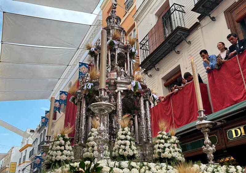 Custodia de Arfe en el Corpus de Sevilla. - Alejandro Vela