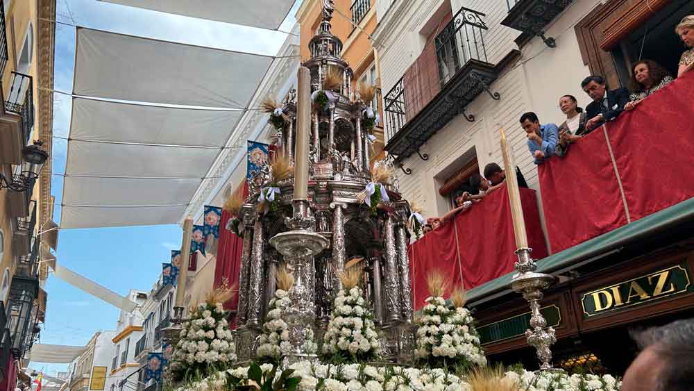 Custodia de Arfe en el Corpus de Sevilla. - Alejandro Vela