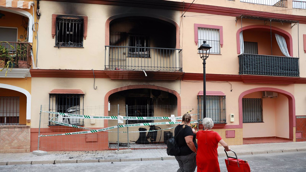 Imagen de archivo de la vivienda incendiada en Guillena con la muerte de cuatro miembros de la familia - Rocío Ruz / Europa Press