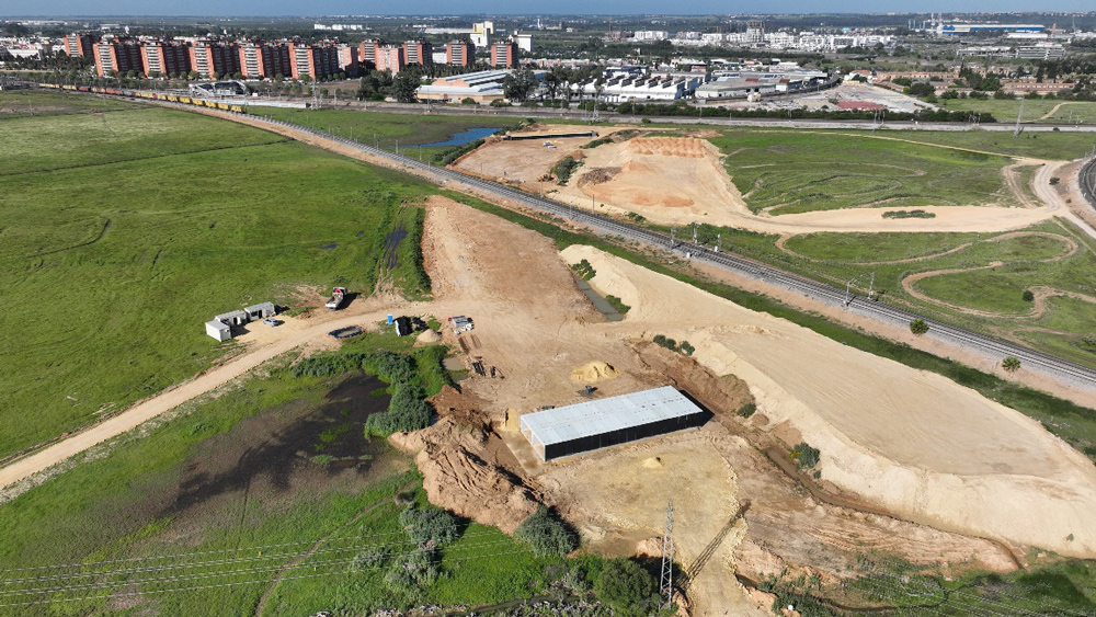 Nuevo acceso ferroviario al puerto de Sevilla. - Ministerio de Transportes y Movilidad Sostenible