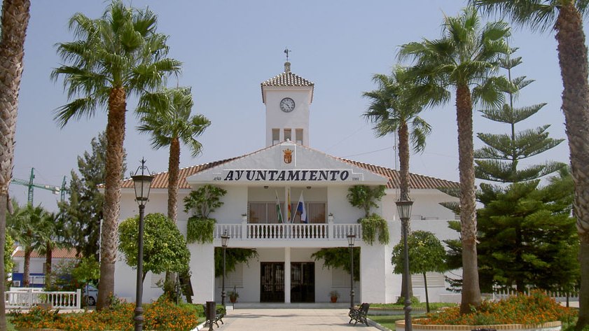 Fachada del Ayuntamiento de Espartinas