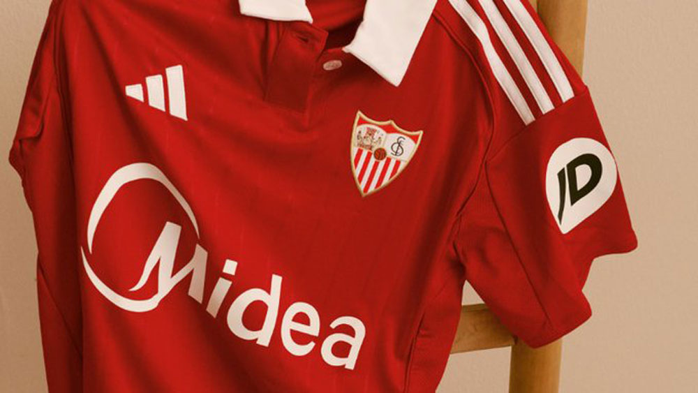 Camiseta de la segunda equipación para la temporada 2025/26. - Sevilla FC