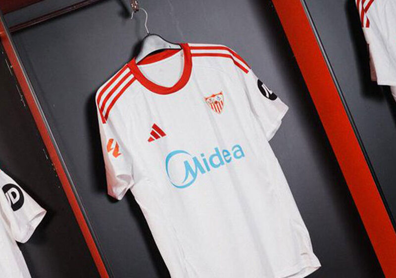 Camiseta de la primera equipación del Sevilla FC para la temporada 2025/26. - Sevilla FC
