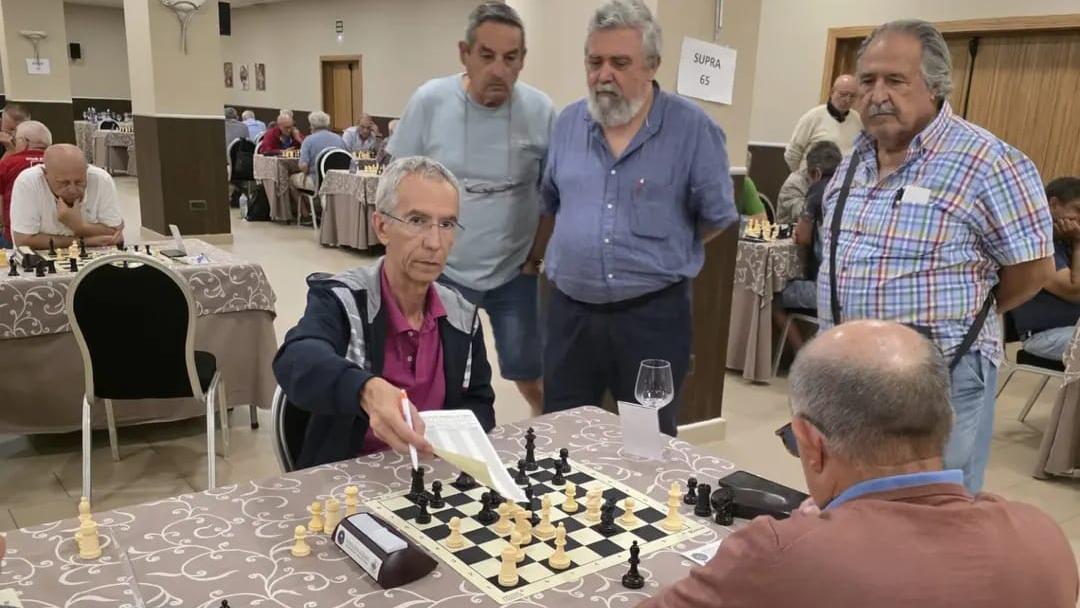El alcalde de Utrera, Francisco Jiménez, durante el torneo