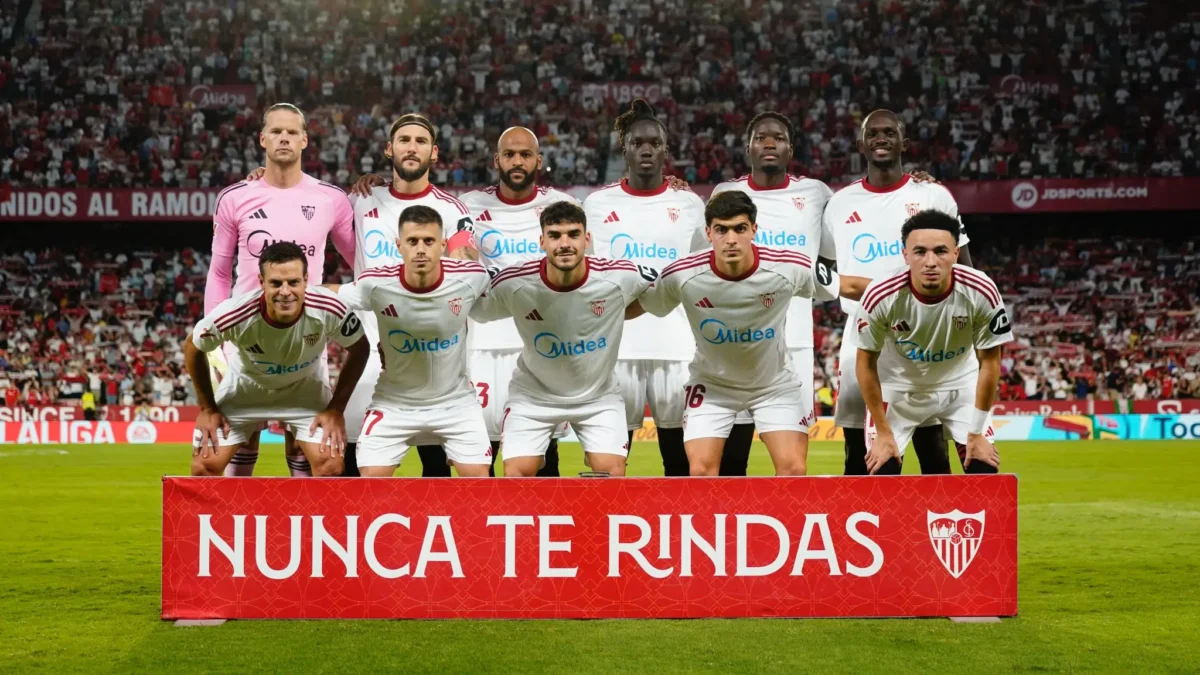 Once inicial del Sevilla FC en el partido ante el Elche CF