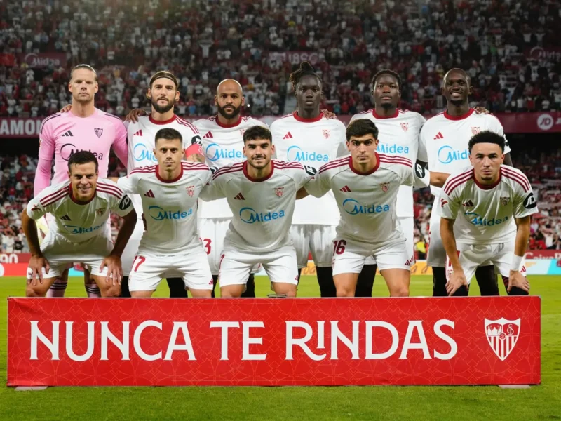 Once inicial del Sevilla FC en el partido ante el Elche CF