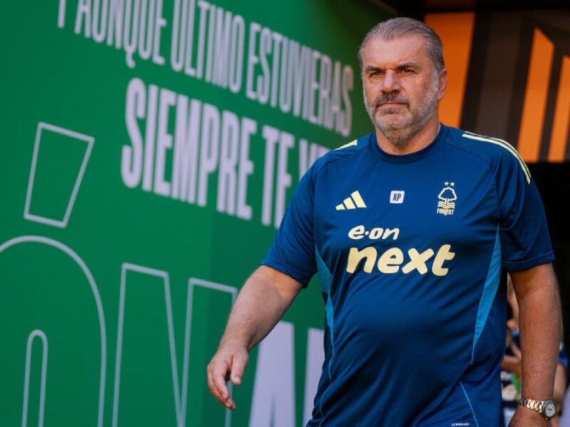 Angelos Postecoglou, entrenador del Nottingham Forest