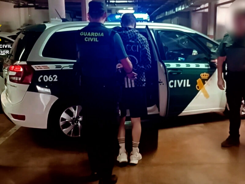 La Guardia Civil ha detenido a tres personas por un atraco cometido en El Garrobo