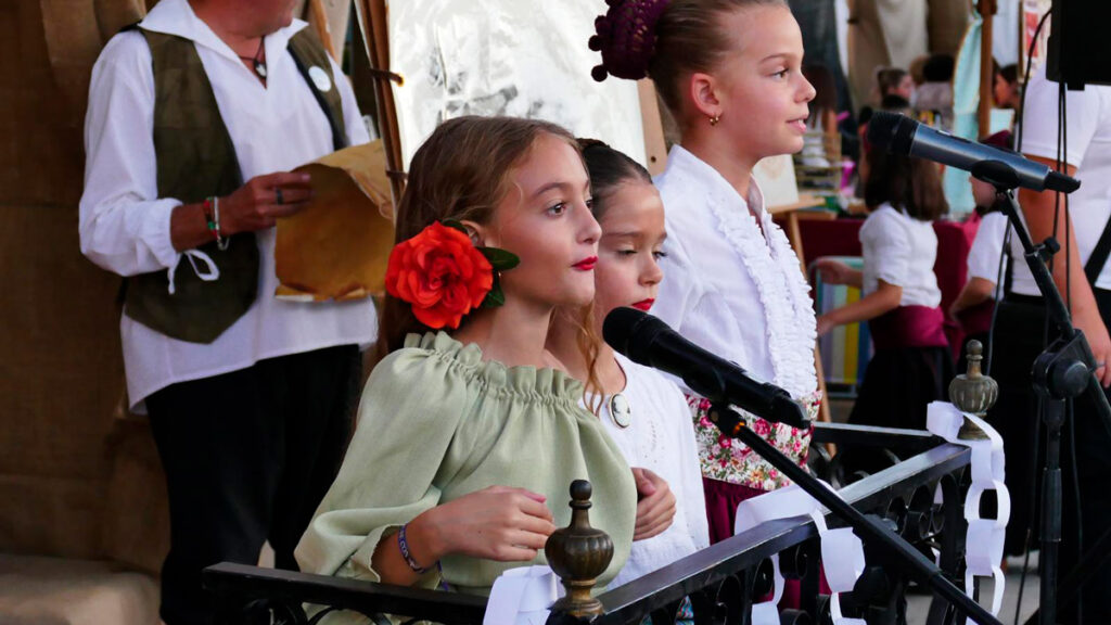 Participantes en la jornada inaugural de la Recreación Histórica del Pronunciamiento de Riego. en Las Cabezas de San Juan / Ayuntamiento de Las Cabezas