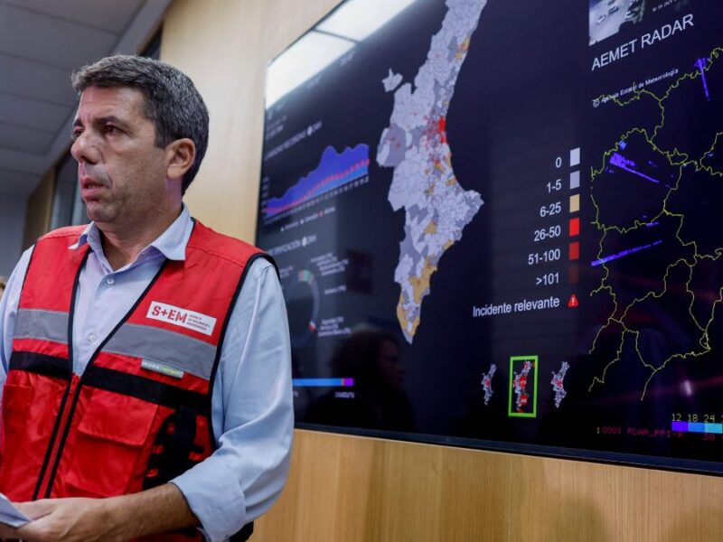 Carlos Mazón en una comparecencia tras la DANA. EFE/Kai Forsterling