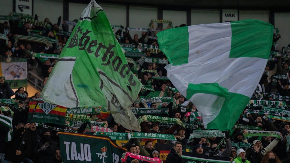 Real Betis - Olympique de Lyon: prueba de fuego ante los líderes