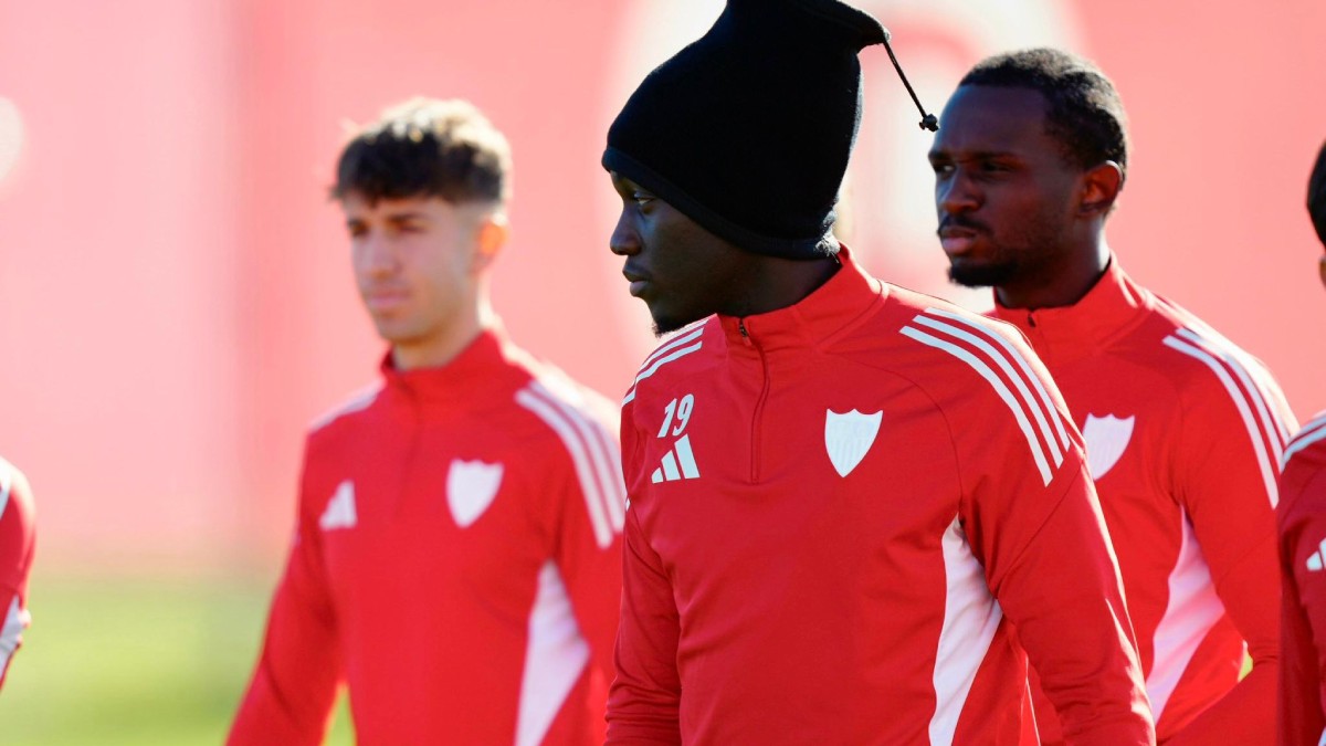 Ganar o ganar, el Sevilla viaja a Elche para salir de la zona baja de la tabla