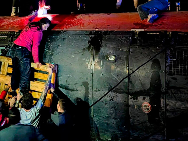 Pasajeros del tren de alta velocidad accidentado en Córdoba